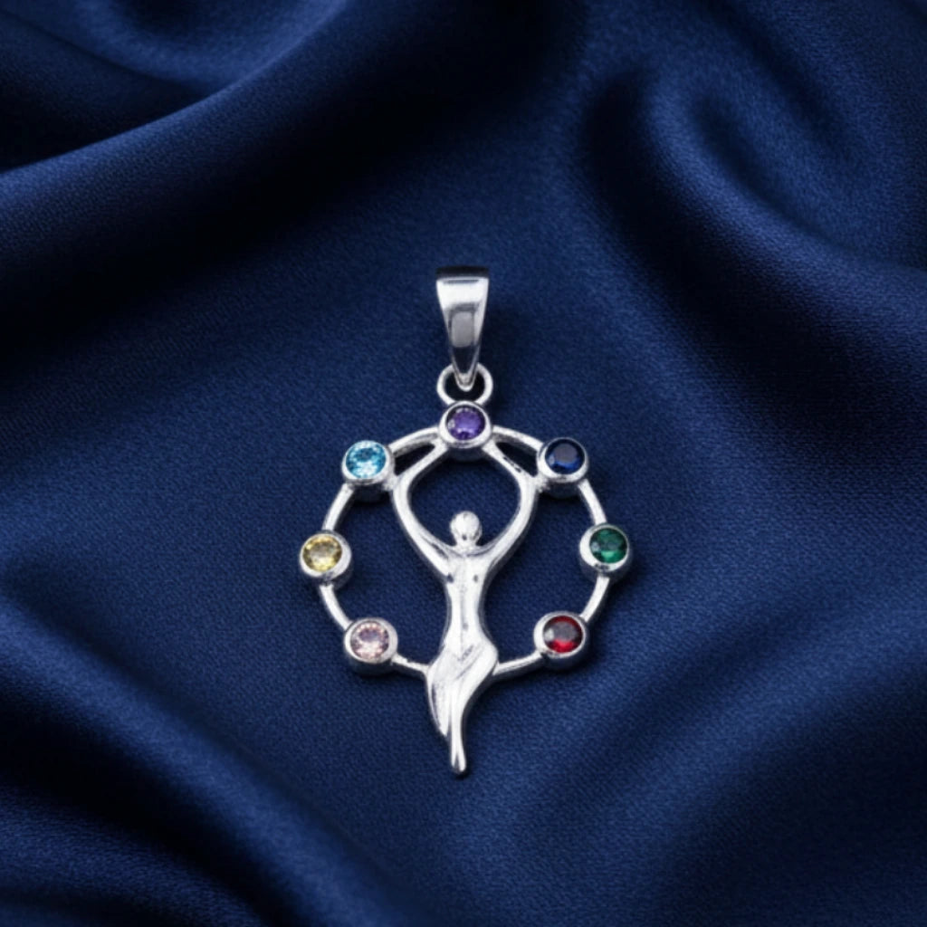 Colgante "Diosa del Equilibrio" en Plata 925 y Circonitas Chakras