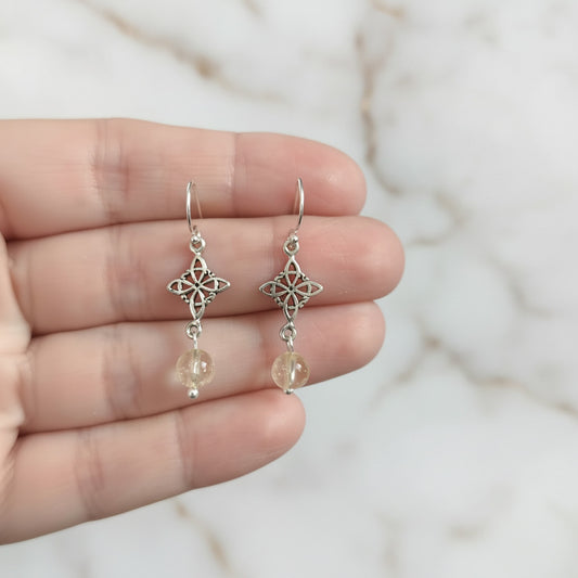 Pendientes Nudo de Brujas de Plata de Ley 925 y Citrino