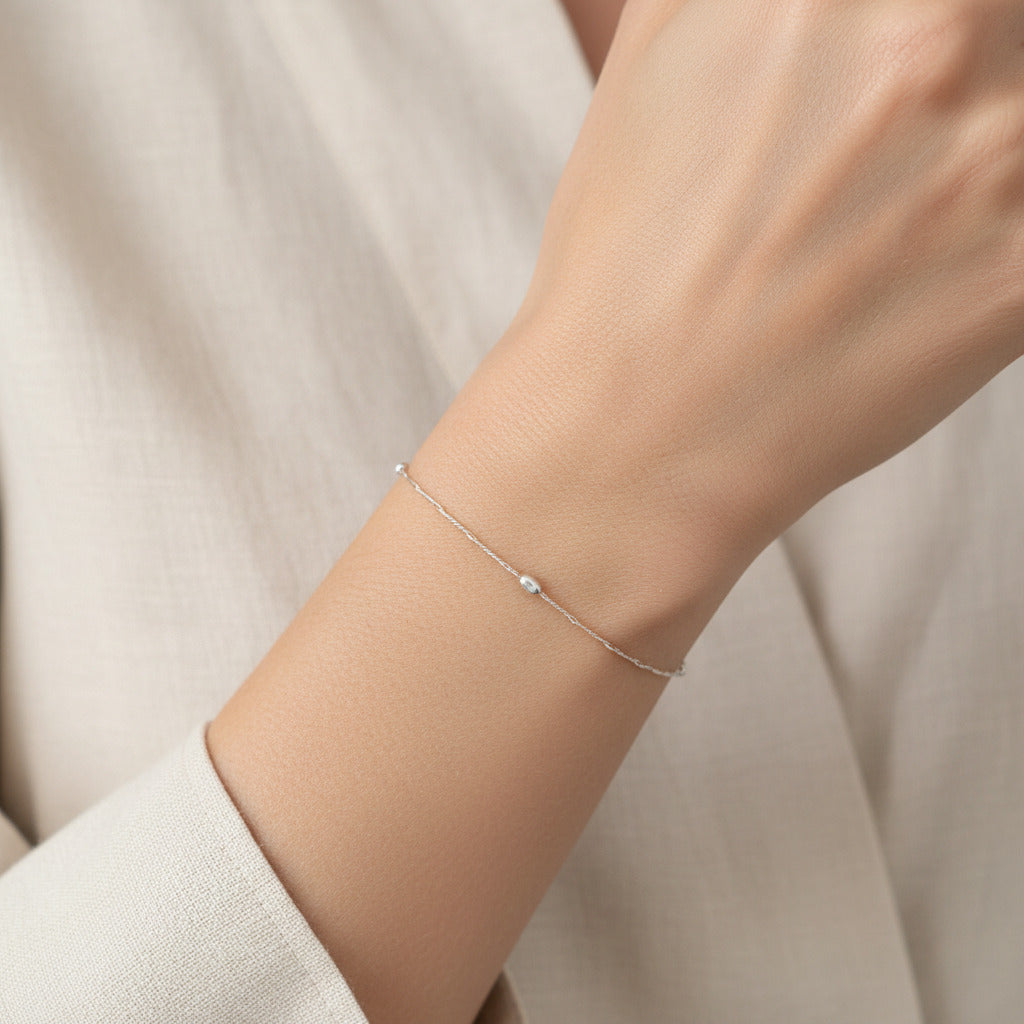 Pulsera de Cadena de Plata de Ley 925 Rodiada con Detalles Ovales - Joyería Minimalista Fina y Regalo Elegante