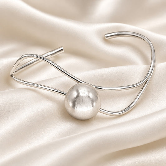 Brazalete Abierto 'Esfera' en Plata de Ley 925 - Diseño de Hilo Doble y Bola 16 mm