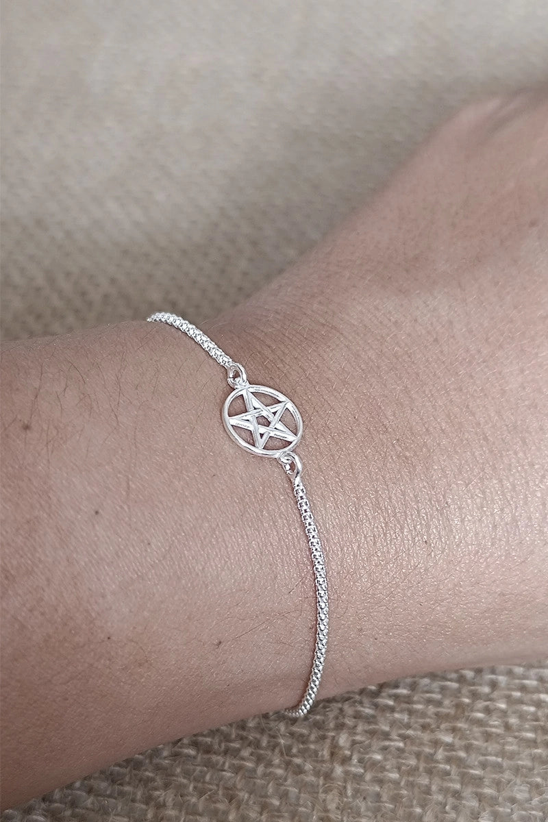 Pulsera "Escudo del Espíritu" en Plata de Ley 925 con Pentagrama