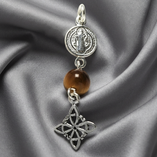 Colgante San Benito, Nudo de Brujas y Ojo de Tigre de Plata de Ley 925 - Amuleto Protector