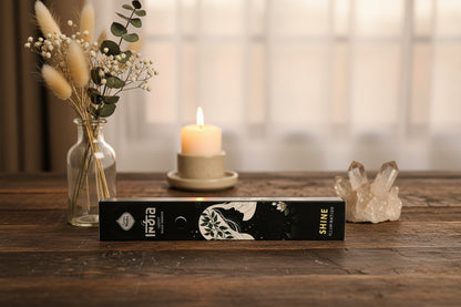 Incienso Artesanal Brillo – Luxury Black Edition por Sagrada Madre (Hecho en India)
