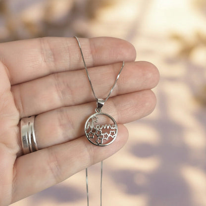Colgante "Guía Estelar" en Plata Rodiada - Amuleto de Amor Infinito