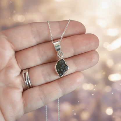 Colgante Moldavita en Plata de Ley 925 - Piedra Natural Transformadora