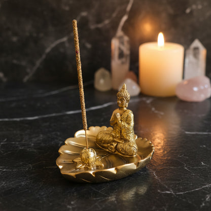 Soporte de Incienso Buda Dorado en Hoja de Loto – Pieza de Resina Artesanal (11 cm)