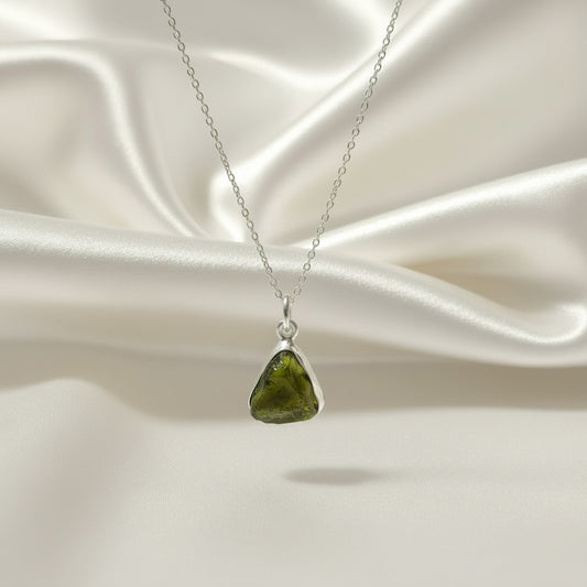 Colgante Moldavita en Plata de Ley 925 - Piedra Natural Transformadora