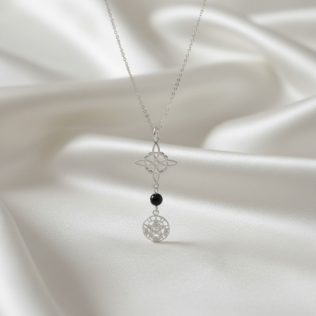 Colgante Triple Protección de Base (Plata de Ley) - Nudo de Bruja, Tetragramatón y Ónix Negro