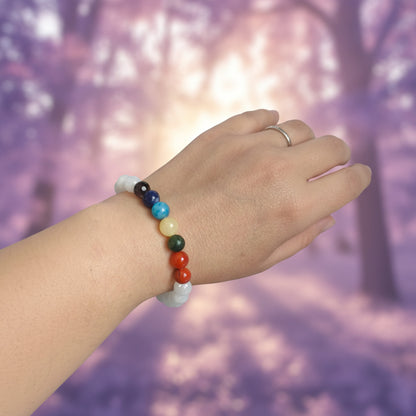 Pulsera "Ciclos de Luz" – Piedra de Luna Natural y Siete Chakras