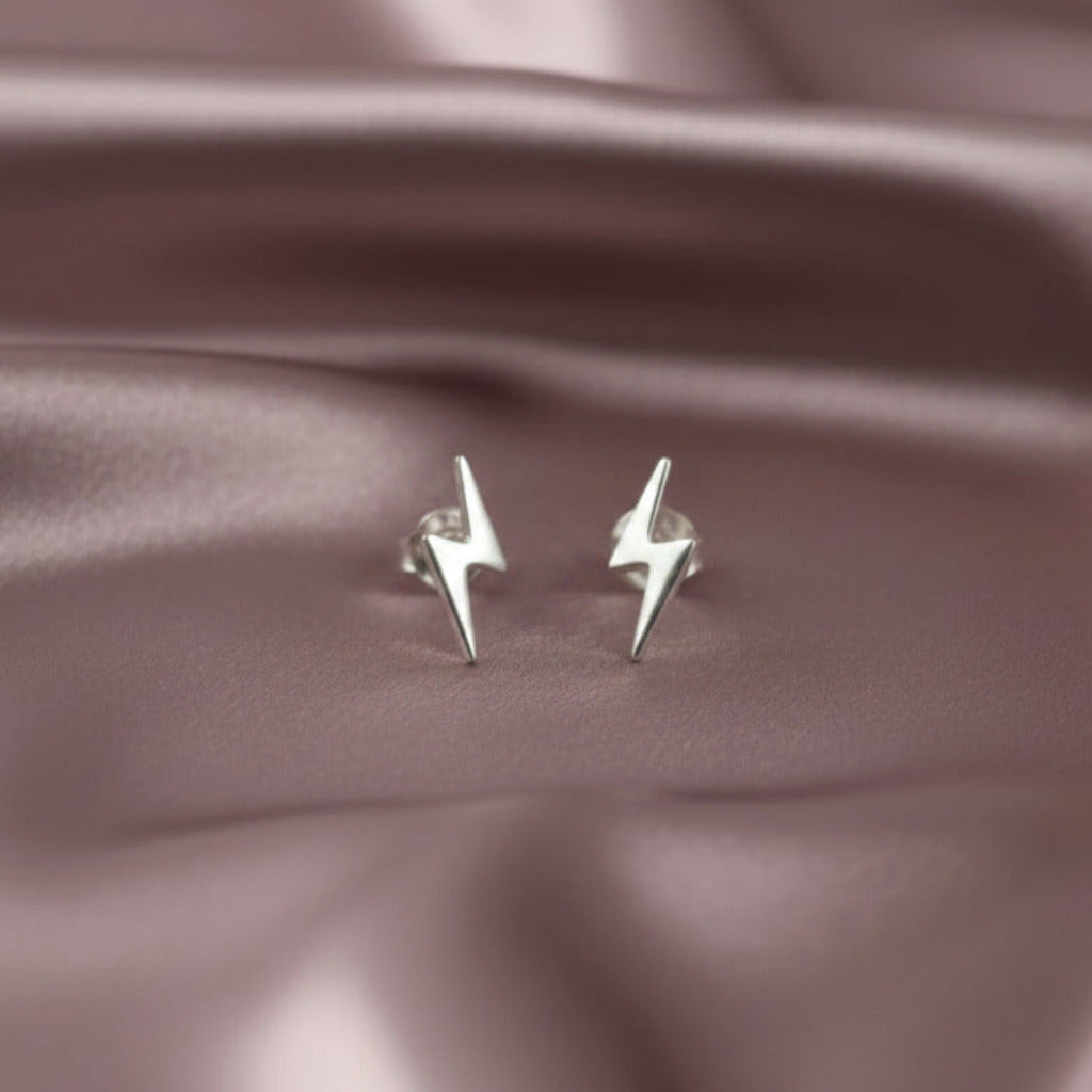 Pendientes Rayo de Poder - Plata de Ley 925 - Amuleto de Intuición y Regalo de Energía Vital