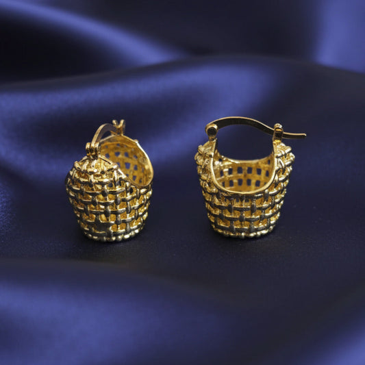 Pendientes Canasta Sagrada - Chapado en Oro - Amuleto de Abundancia y Regalo de Prosperidad
