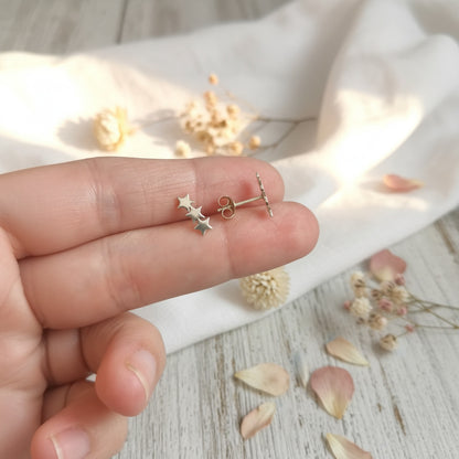 Pendientes Tres Estrellas de Plata de Ley 925 - Amuleto de Guía Astral y Regalo de Protección Espiritual