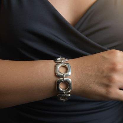Pulsera de Eslabones Cuadrados y Círculos de Plata de Ley 925 - Amuleto de Equilibrio Sagrado, Conexión Cósmica y Regalo de Protección