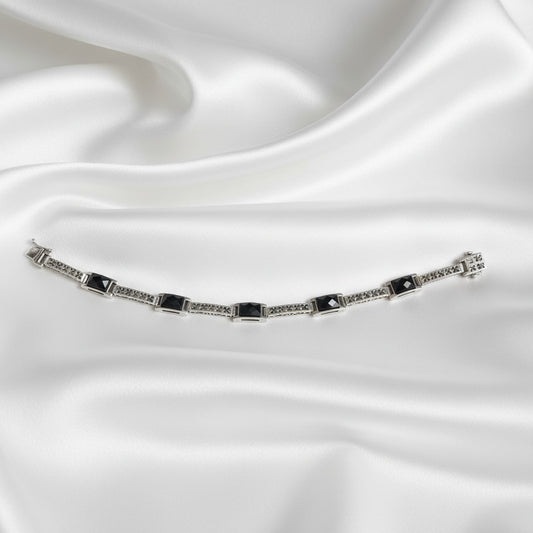 Pulsera de Plata de Ley 925 con Piedras Negras Facetadas - Regalo Elegante para Mujer