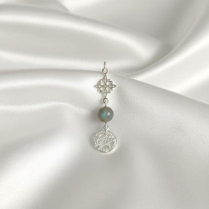 Colgante Nudo de Bruja y Tetragramatón en Plata de Ley 925 con Labradorita - Amuleto de Protección
