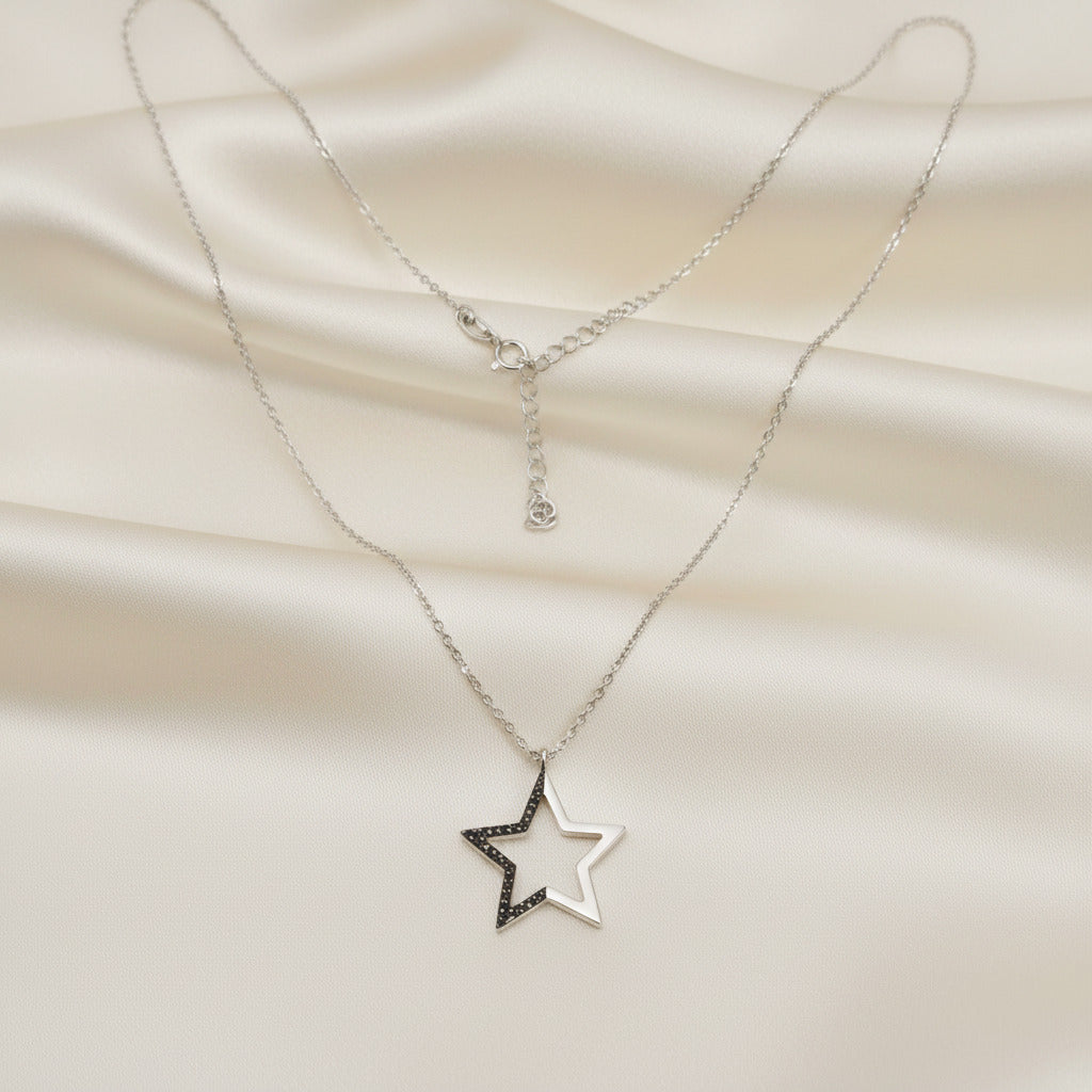 Collar Estrella en Plata de Ley 925 Rodiada con Circonitas Negras - Regalo Elegante