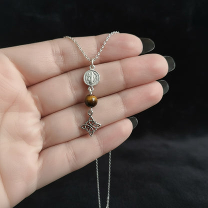 Colgante San Benito, Nudo de Brujas y Ojo de Tigre de Plata de Ley 925 - Amuleto Protector