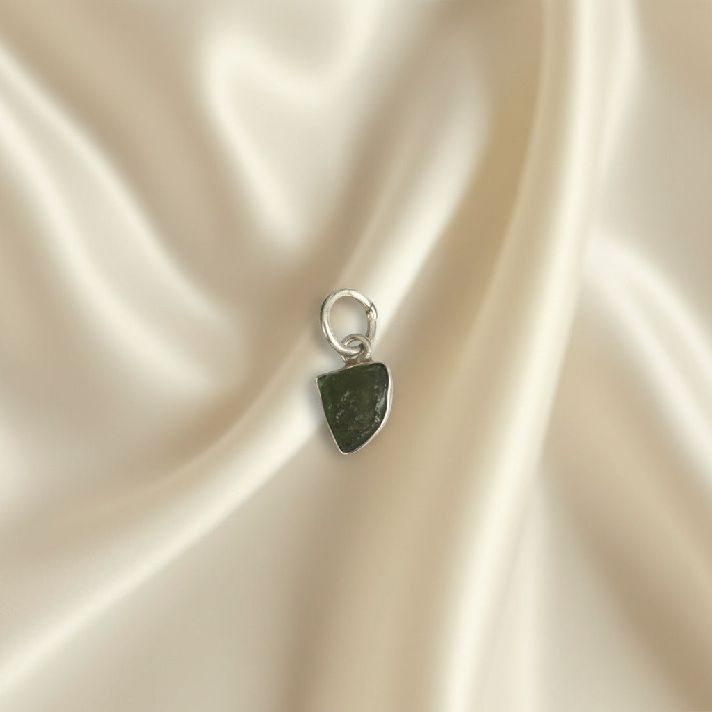 Colgante Moldavita en Plata de Ley 925 - Piedra Natural Transformadora