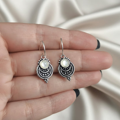 Pendientes de Plata de Ley y Esmalte Nácar