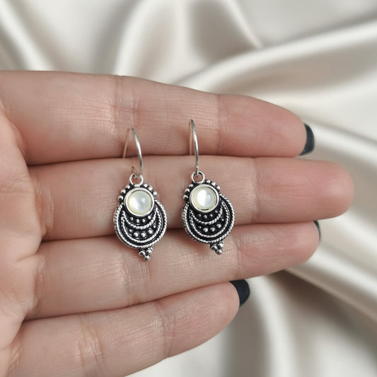 Pendientes de Plata de Ley y Esmalte Nácar