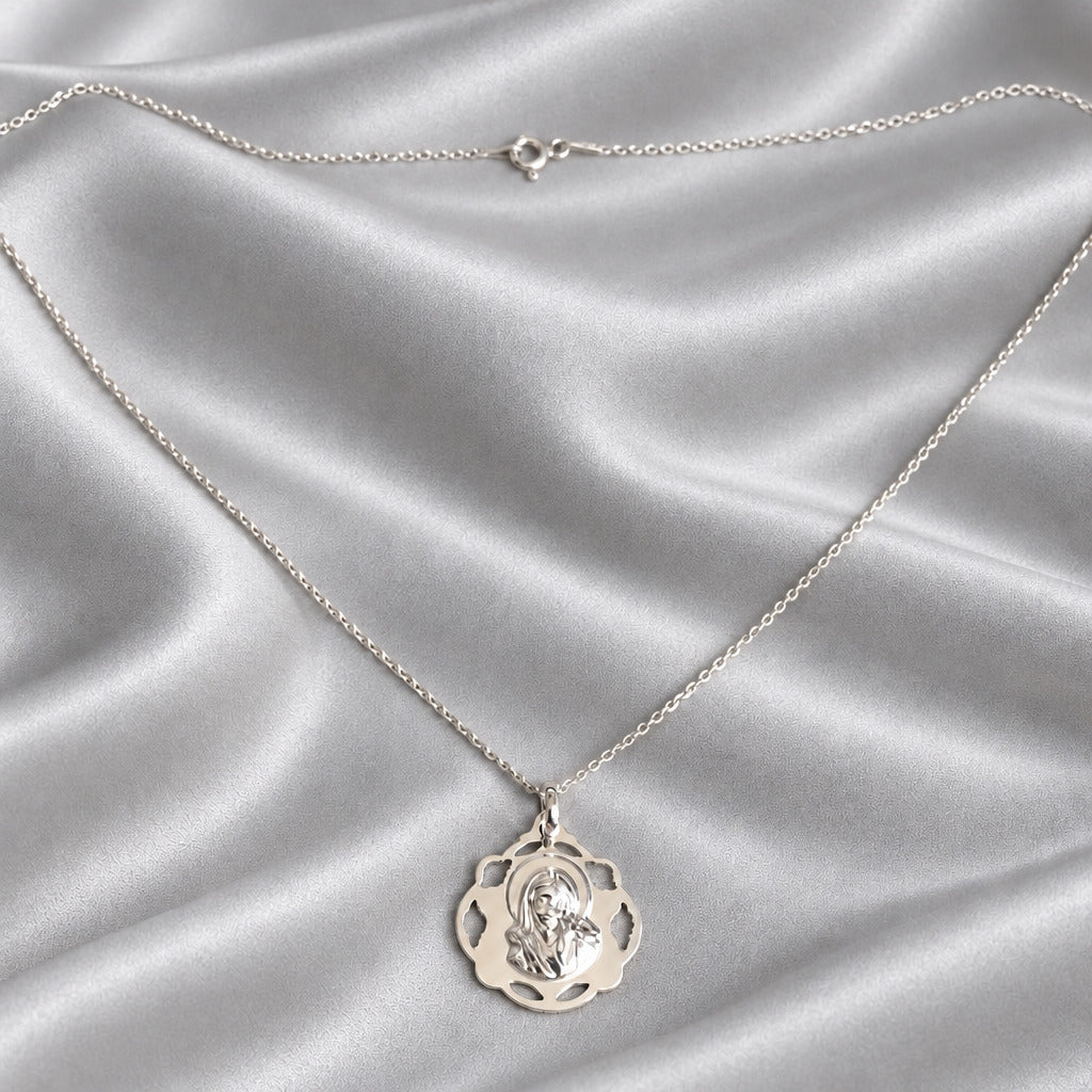 Colgante Medalla Virgen Niña de Plata de Ley 20 mm