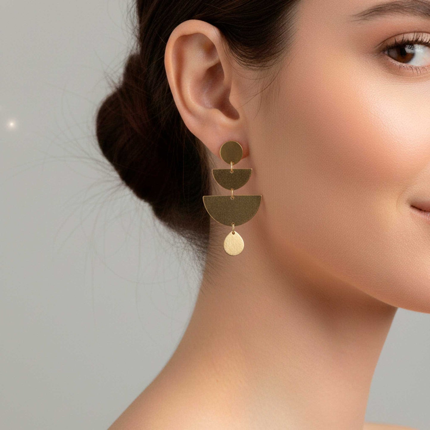 Pendientes Cascada Solar: Atrapa la Luz Divina