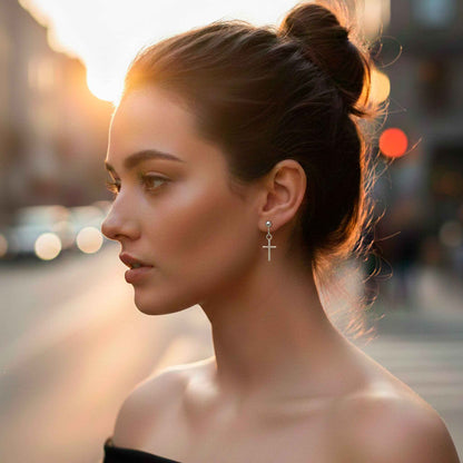 Pendientes "Cruz de la Fe" en Plata de Ley | Protección y Delicadeza Mística