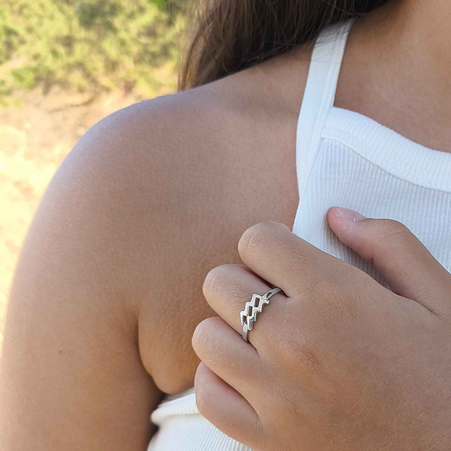 Anillo "Océano Estelar" Acuario - Plata de Ley 925 - Amuleto de Libertad, Innovación y Conciencia Universal