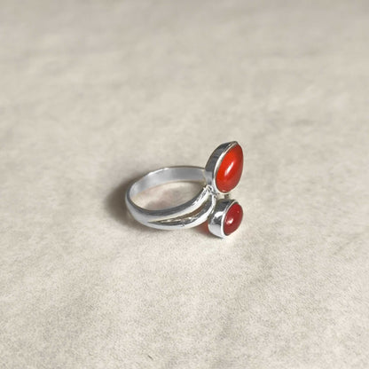 Anillo Ajustable de Plata de Ley con Cornalina Natural - Energía y Transformación