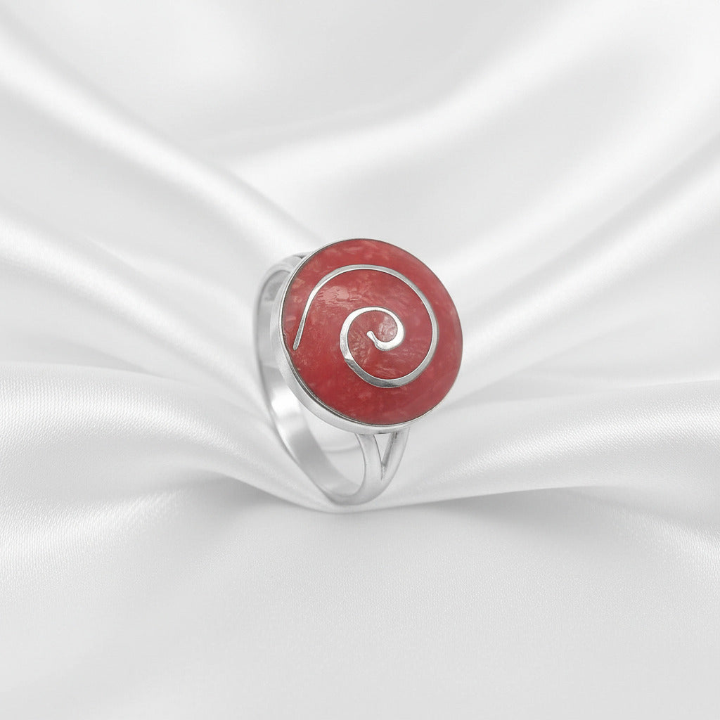 Anillo de Espiral en Plata de Ley 925 y Coral Rojo - Amuleto de Protección y Regalo Místico