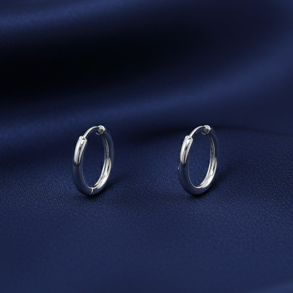 Pendientes de Aros Clásicos en Plata de Ley 925 - Joyería de Geometría Circular, Estilo Minimalista y Regalo Sofisticado