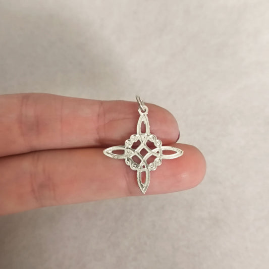 Colgante Nudo de Bruja Plata de Ley 925 - El Amuleto de Máxima Protección Energética