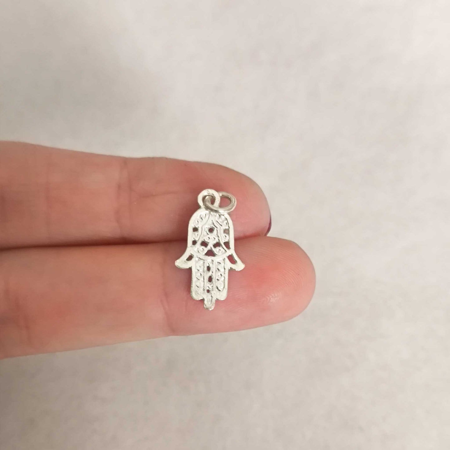 Colgante Mano de Fátima (Hamsa) Plata de Ley 925 - Amuleto de Protección y Buena Suerte