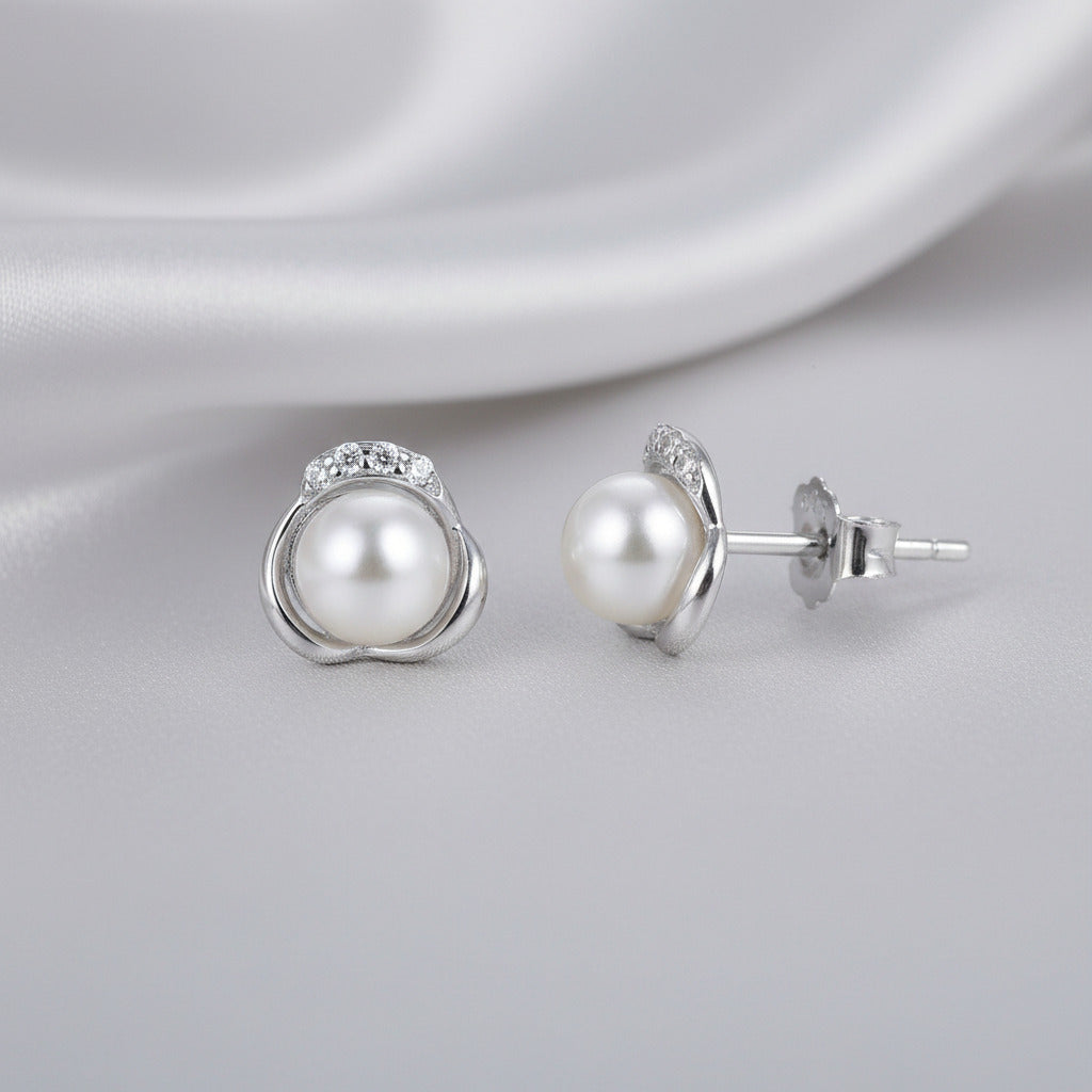 Pendientes de Perla Blanca y Circonitas en Plata de Ley 925