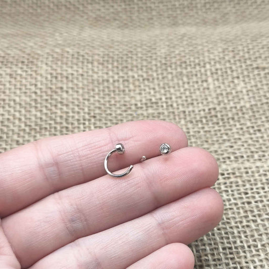 Pendientes "Halo de Sirio" - Plata de Ley Rodiada y Circonita Blanca (9.4 mm) - Amuleto de Claridad, Expansión y Protección Lumínica