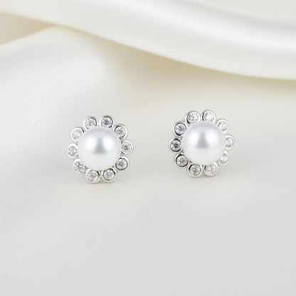 Pendientes "Luz de Luna" – Perla Cultivada y Orla de Circonitas en Plata Rodiada