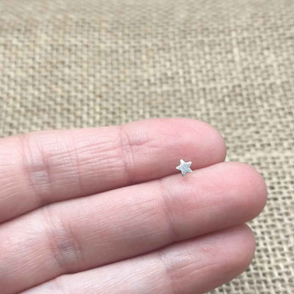 Piercing de Nariz "Estrella Polar" en Plata de Ley 925 - Amuleto de Guía, Claridad y Destino (3.5 mm)