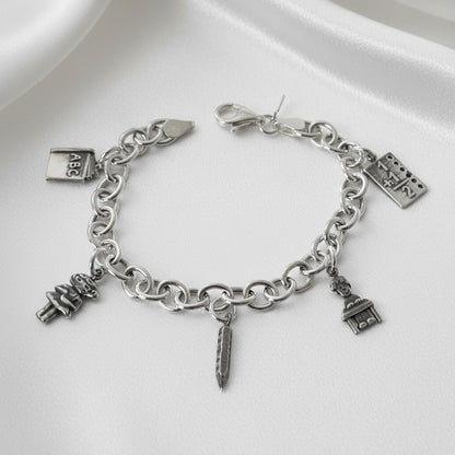 Pulsera "Vocación de Luz" – Plata de Ley con Charms de la Profesora (Cadena Rolo 19.5 cm)