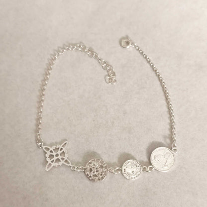 Pulsera de Plata de Ley con Cuatro Protecciones Místicas: Nudo de Bruja, Tetragramatón, San Benito y San Judas