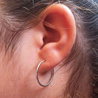 Aros Clásicos Finos de Plata de Ley 925 - Grosor 1.5mm - Varias Medidas