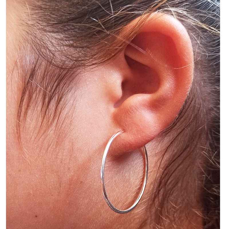 Aros Clásicos Finos de Plata de Ley 925 - Grosor 1.5mm - Varias Medidas