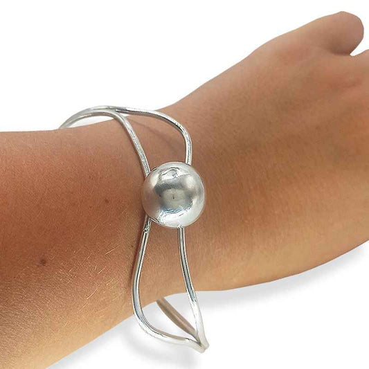 Brazalete Abierto 'Esfera' en Plata de Ley 925 - Diseño de Hilo Doble y Bola 16 mm