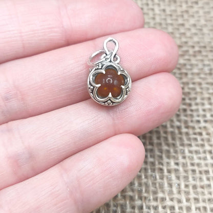 Colgante Gotland (Plata de Ley 925) con Citrino - La Piedra de la Manifestación, Abundancia y Confianza Personal