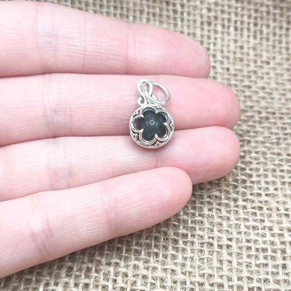 Colgante Gotland (Plata de Ley 925) con Labradorita - Escudo Místico, Despertar de la Intuición y Transformación Energética