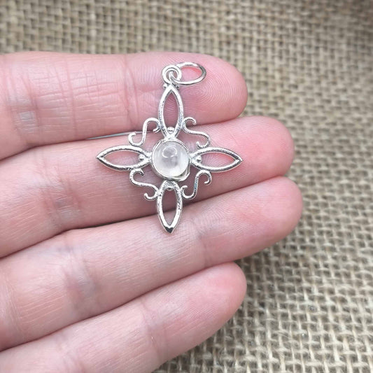 Colgante Nudo de Bruja MAXI (Plata de Ley 925) - Amuleto Celta de Protección y Energía de Amor (31.4 mm)