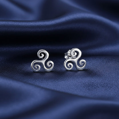 Pendientes Trisquel de Plata de Ley 925 - Amuleto Celta de Protección y Regalo Místico