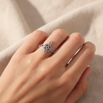 Anillo Nudo de Bruja en Plata de Ley 925 Oxidada - Amuleto de Protección y Regalo Místico Ancestral