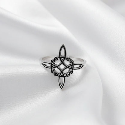 Anillo Nudo de Bruja en Plata de Ley 925 Oxidada - Amuleto de Protección y Regalo Místico Ancestral