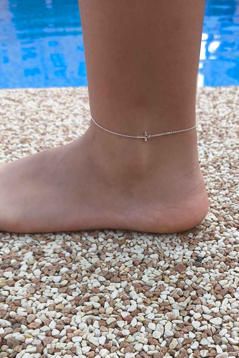 Tobillera Delicada de Plata de Ley 925 con Cruz Plana - Cadena Forzada (21 + 5 cm)
